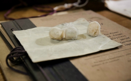 Sugar cubes belonging to Wing Commander John Heagerty. © IWM SITE CWR 389